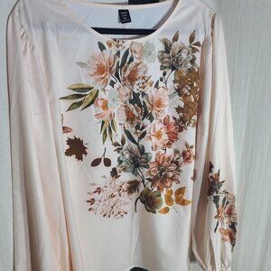 Cream Floral Detail Blouse